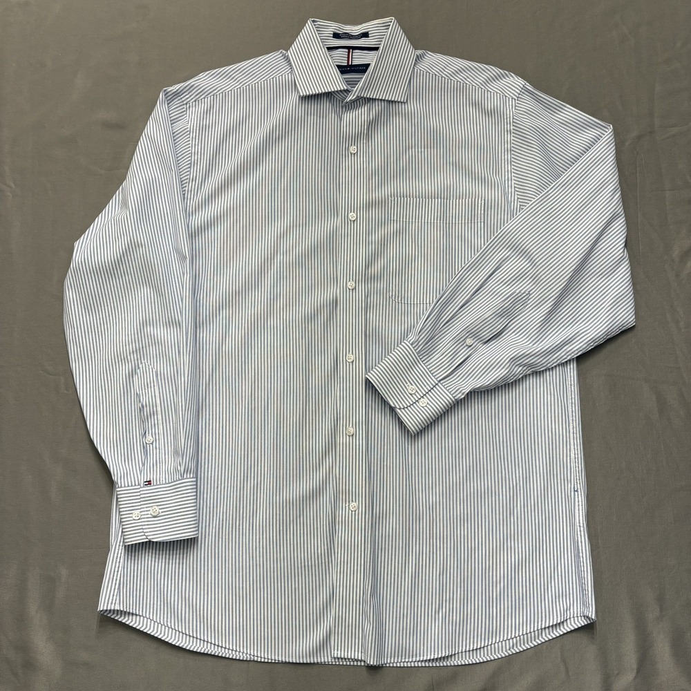 Tommy Hilfiger Mens Dress Shirt Medium 15-15.5 32/33 Blue White Stripe LS